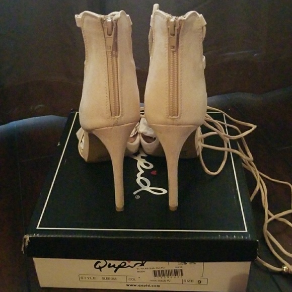 High heels - Picture 8 of 8